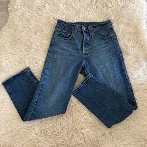 LEVIS 501 Women’s jeans Size Small Sz S W26 L26